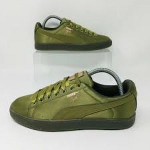 Big Kids Puma Clyde Satin Jr. 6.5